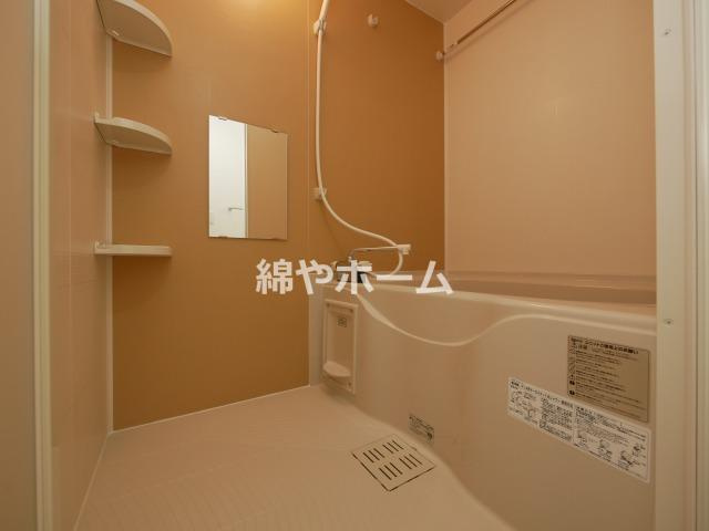 フジパレス西加賀屋ノースの浴室|ゆったり過ごせるお風呂です