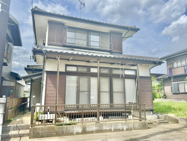 牛久市刈谷町中古戸建の外観