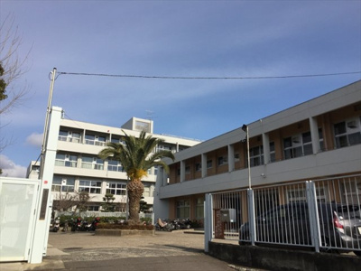 【周辺】 | 日商岩井箕面ハイツＣ棟 | 箕面市立第三中学校