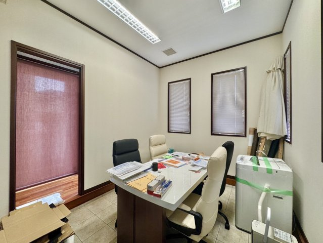 古河市上辺見中古戸建の内装|応接室