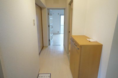 【玄関】 | フラッツマツカワ