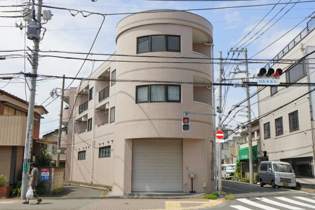 ラレーブ金町の外観