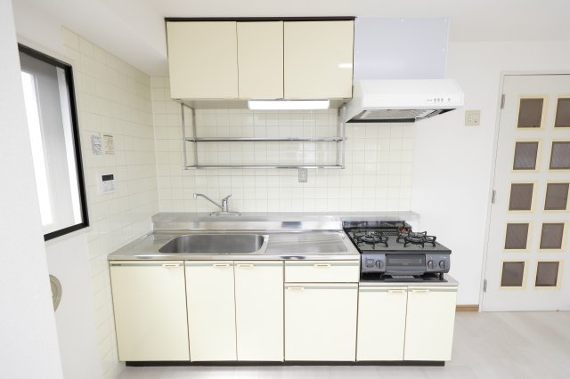 ラレーブ金町のキッチン