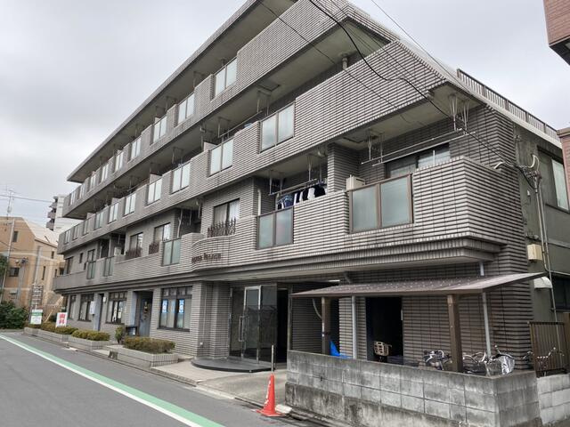 プレステージパレスの外観