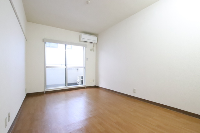 8帖あるお部屋です