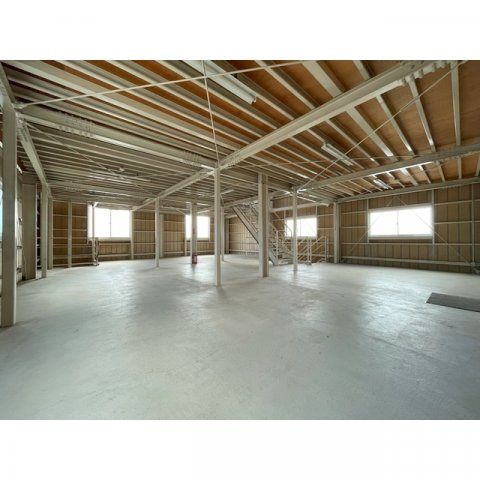 城東通1-13店舗の内装|東棟2階