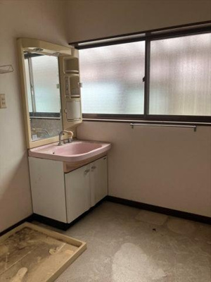 【独立洗面台】 | 境港市渡町8DK＋離れ4K