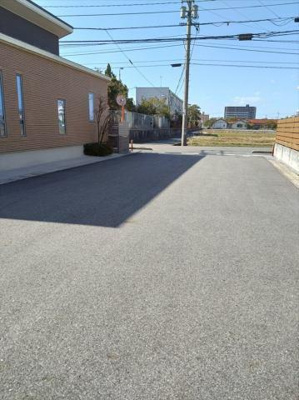 【前面道路含む現地写真】 | 上福原3LDK