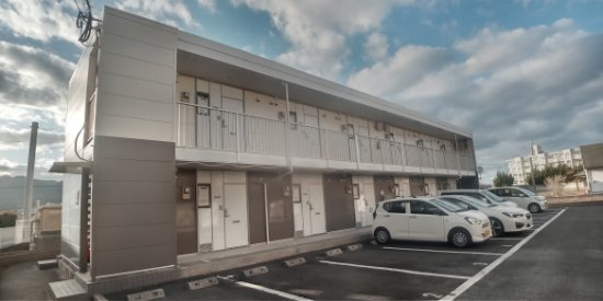 レオパレスレグルスの外観