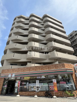 【外観】 | メゾン・フロールIMAKUBO | 波打つ外観がお洒落なマンションです！