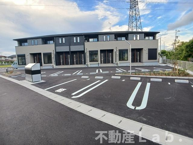 グランコート乃木坂Ⅲの駐車場
