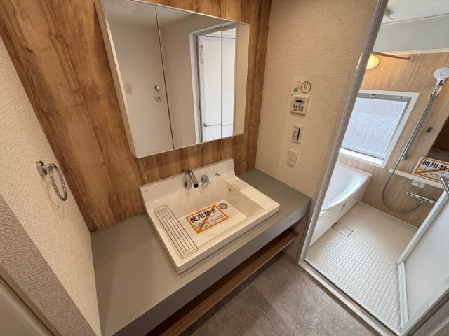 日進香久山杜の街107号棟の洗面所