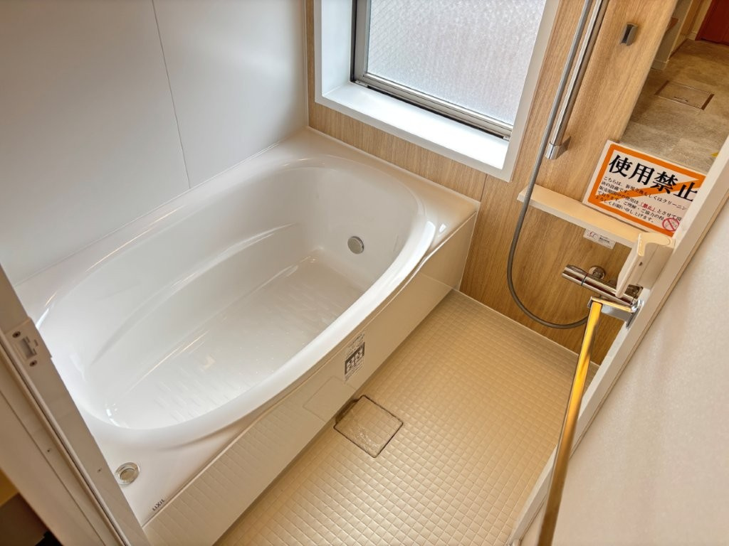 日進香久山杜の街107号棟の浴室