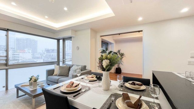 ザ・パークハウス上目黒ピアースの居間・リビング