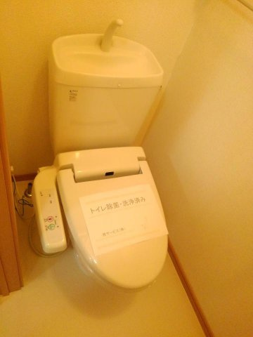 ラミアカ－メラ　ドゥエのトイレ