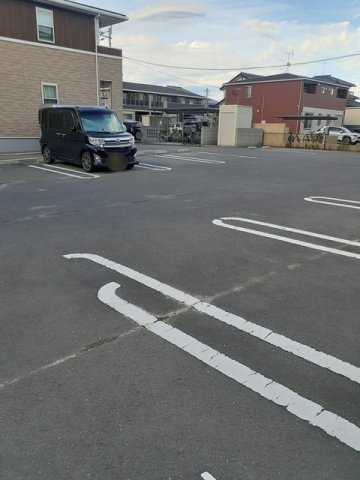 グラン・シャリオ　ａｎｎｅｘの駐車場