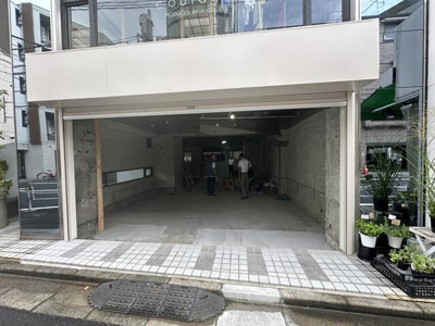 【エントランス】 | 大谷ビル | シャッター新設！ 