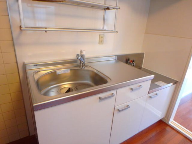 川崎市中原区苅宿　一棟マンション　2020年3月屋上防水工事施工済みのキッチン