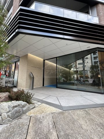 豊島区上池袋２丁目の賃貸マンションのエントランス