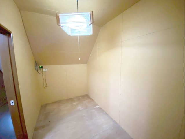 《オーナーチェンジ》福岡市東区雁の巣２丁目住宅付き店舗の収納|【居住スペース】