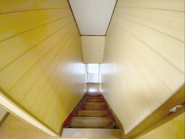 《オーナーチェンジ》福岡市東区雁の巣２丁目住宅付き店舗の内装|【居住スペース】
