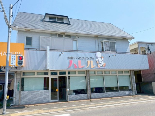 《オーナーチェンジ》福岡市東区雁の巣２丁目住宅付き店舗の外観|1階はテナント、2階は居住スペースです！
