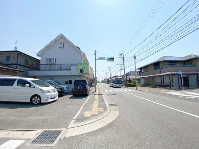 《オーナーチェンジ》福岡市東区雁の巣２丁目住宅付き店舗のその他|前面道路含む現地写真