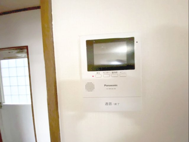 《オーナーチェンジ》福岡市東区雁の巣２丁目住宅付き店舗の防犯設備|【居住スペース】