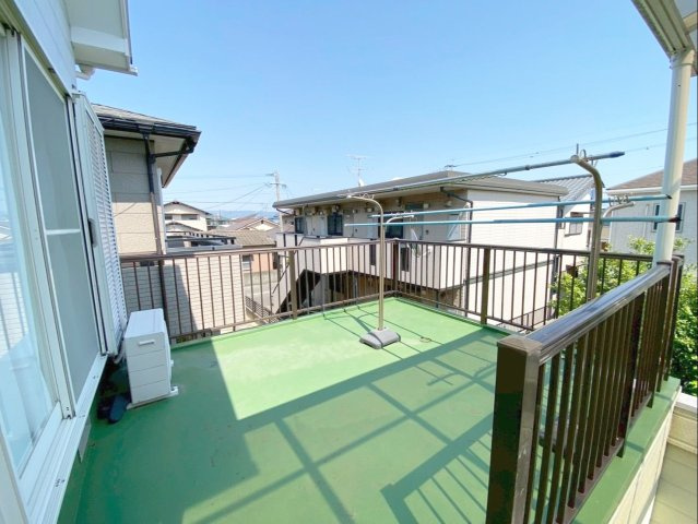 《オーナーチェンジ》福岡市東区雁の巣２丁目住宅付き店舗の外観|【居住スペース】