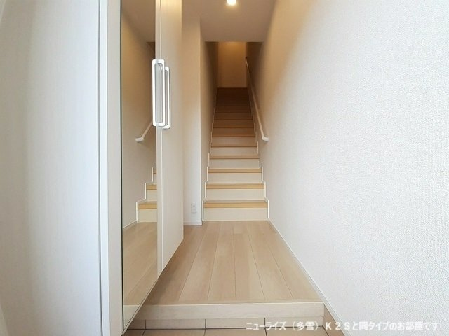 グローティール　Ａの玄関