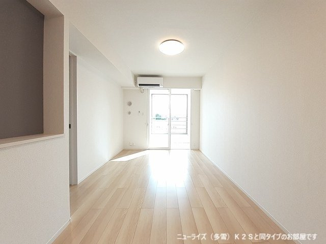 グローティール　Ａの居間・リビング