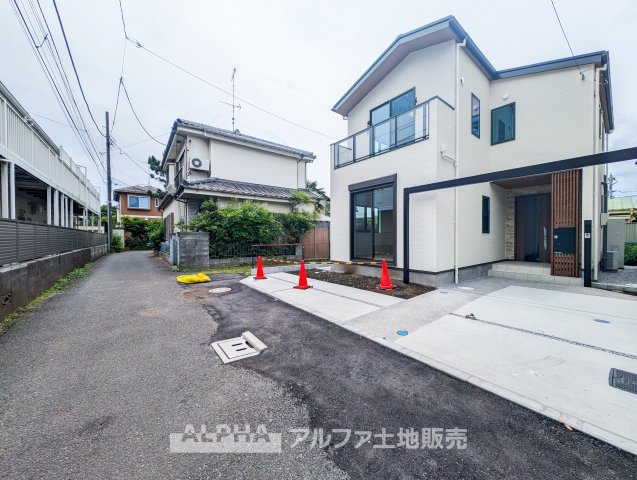 国立市谷保新築オール電化戸建の前面道路含む現地写真