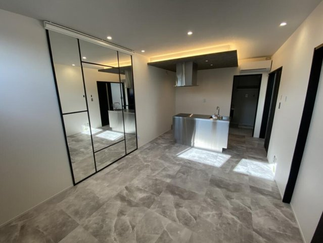 明石市大久保町大窪　ガレージハウス　2025年3月築のキッチン