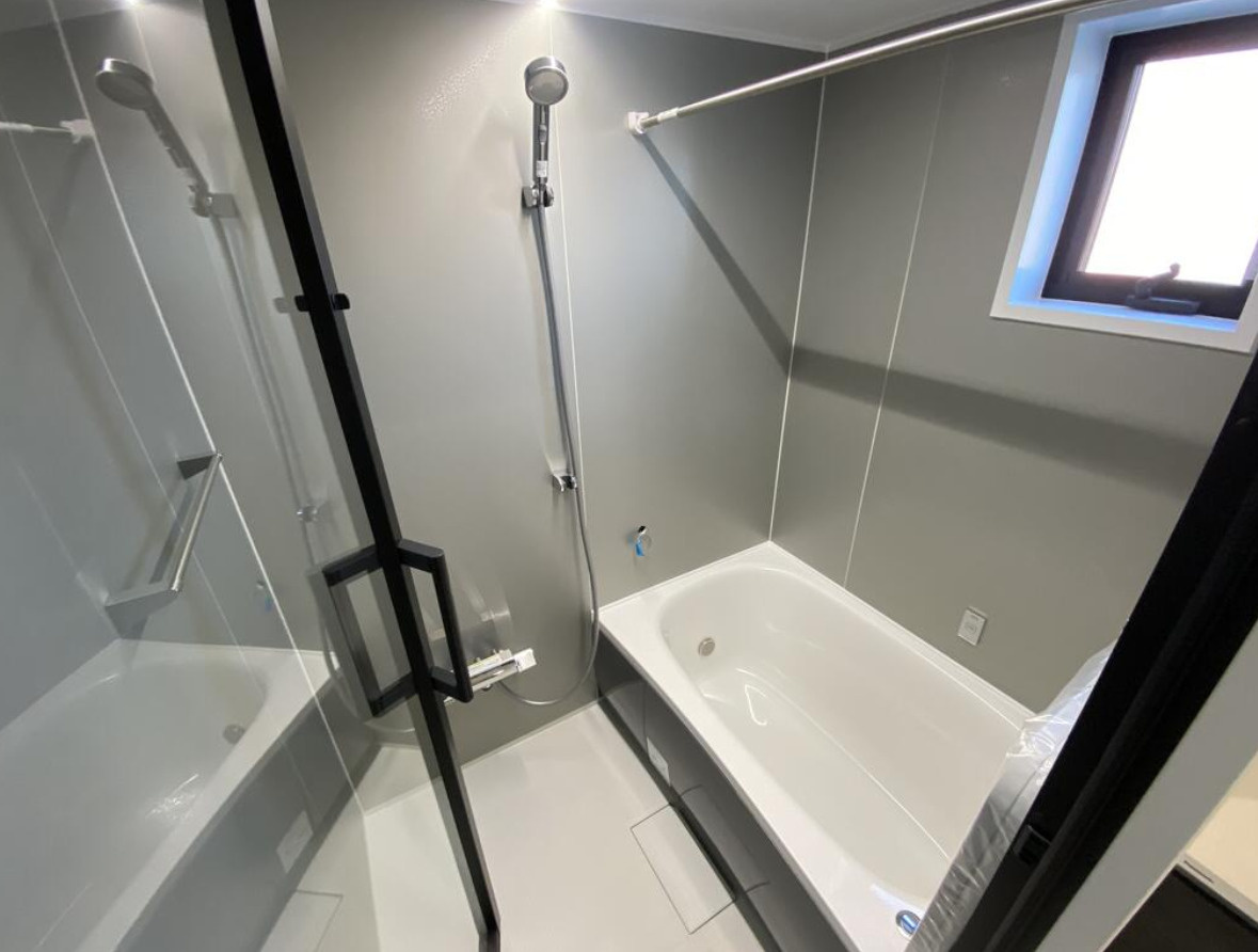 明石市大久保町大窪　ガレージハウス　2025年3月築の浴室