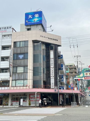 グランディア阪急春日野道駅前