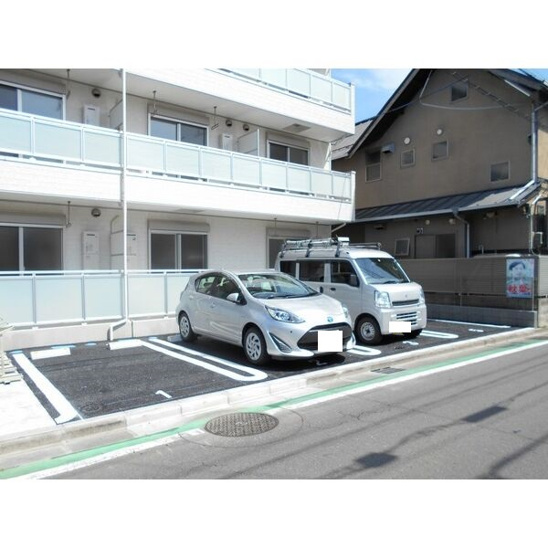【駐車場】リオレ南小泉 