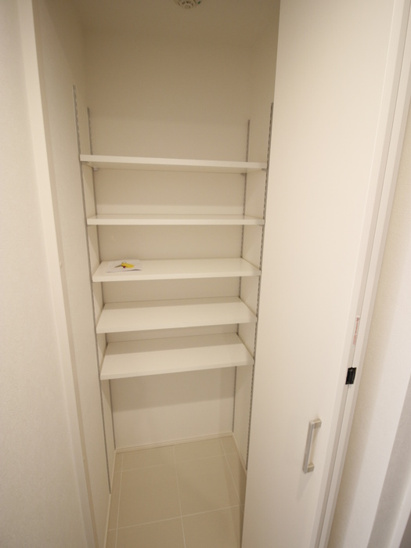 【玄関】ALTERNA早稲田 