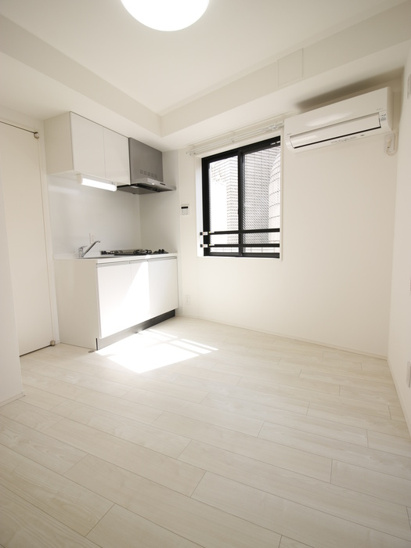 【居間・リビング】ALTERNA早稲田 