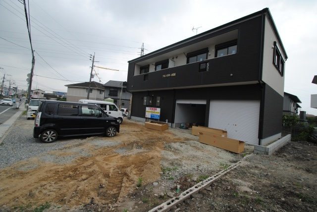 フレンドリー西町の外観