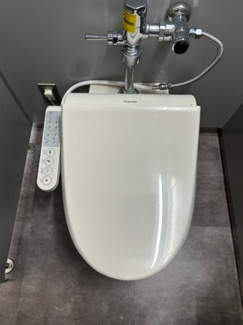 【駐車場】 | ダイアビル秋田