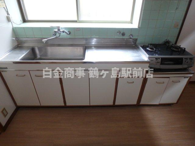 坂戸貸家のキッチン
