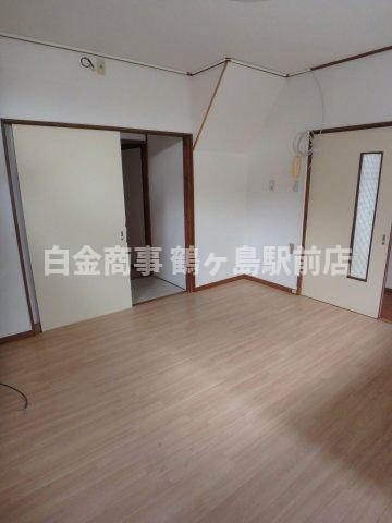 坂戸貸家の居間・リビング