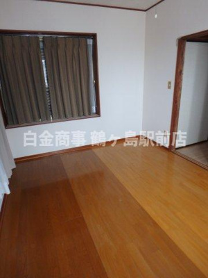 【洋室】 | 坂戸貸家