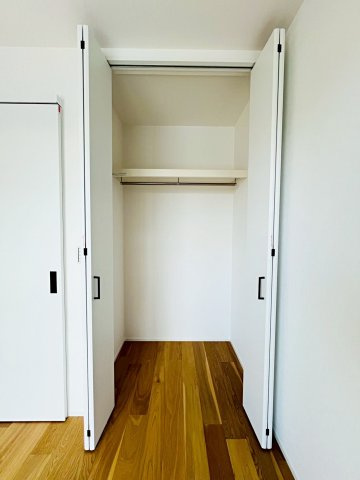 深草出羽屋敷町