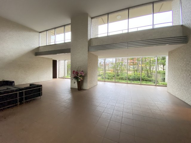 ザ・ガーデンプレミアム相模原北公園のロビー