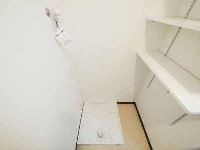 【設備】 | ディームス福島 | 洗濯機置き場です