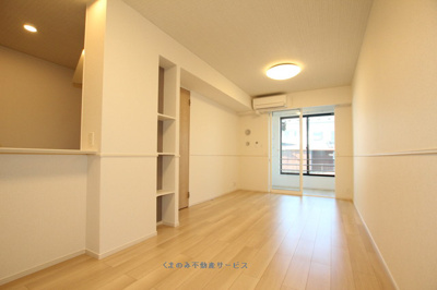 【居間・リビング】 | プレミアム２６番館 | ゆったりとした居間です
プレミアム26番館　102号室　2025年11月8日