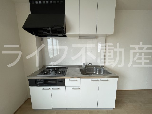 ダイワ高井田ビルのキッチン|使いやすいキッチンです