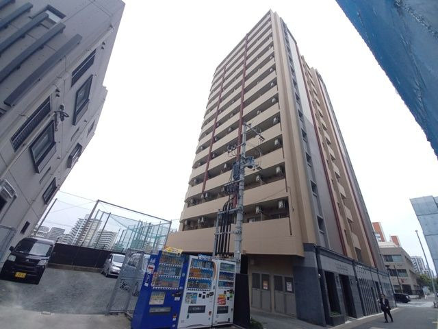 エステムコート博多祇園ツインタワーファーストステージの外観