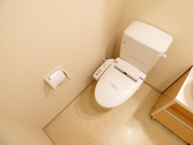 エステムコート博多祇園ツインタワーファーストステージのトイレ